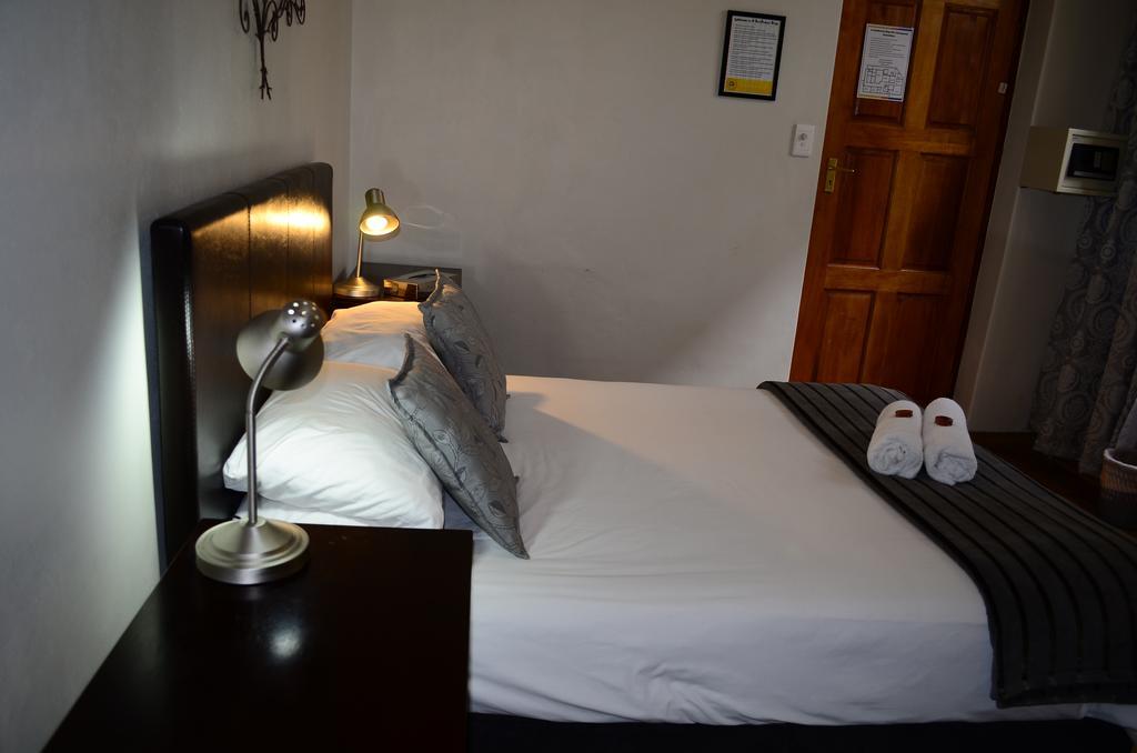 Doppelzimmer mit Gemeinschaftsbad